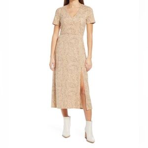 Wayf Short Sleeve Cheetah Maxi Dress Size M